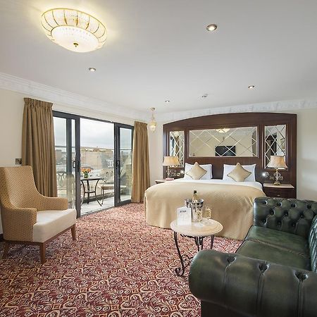 더 조지 스트리트 호텔 옥스퍼드 외부 사진 A suite at the hotel