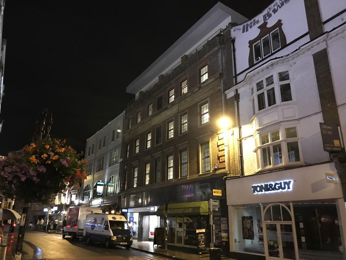 더 조지 스트리트 호텔 옥스퍼드 외부 사진 The former hotel at 10–12 St Mary's Street, Cardiff